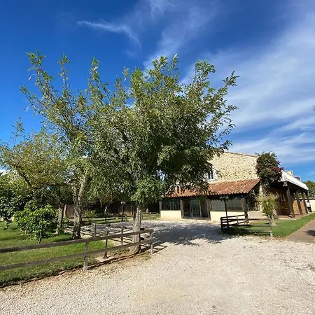 2 Personnes Vue Marais Salant Parking Et Terrasse Proche Commodite *